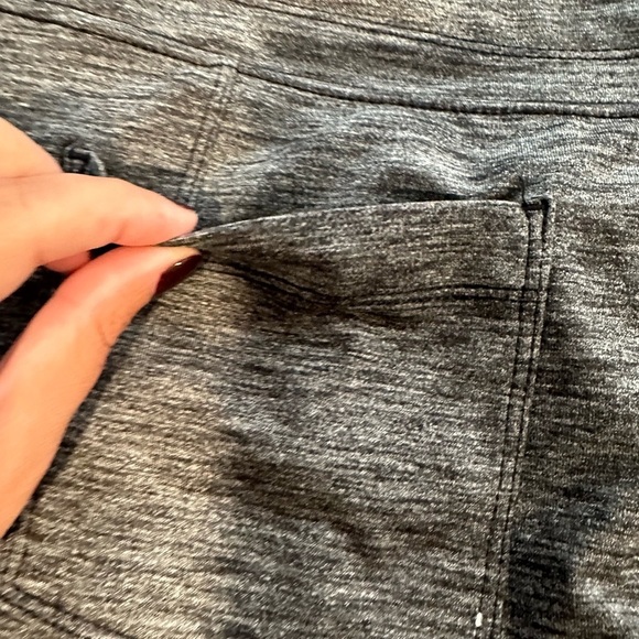 Athleta Metro Skort Skirt. Gay Size Small.‎ NoFlaws B0052 - Picture 10 of 14